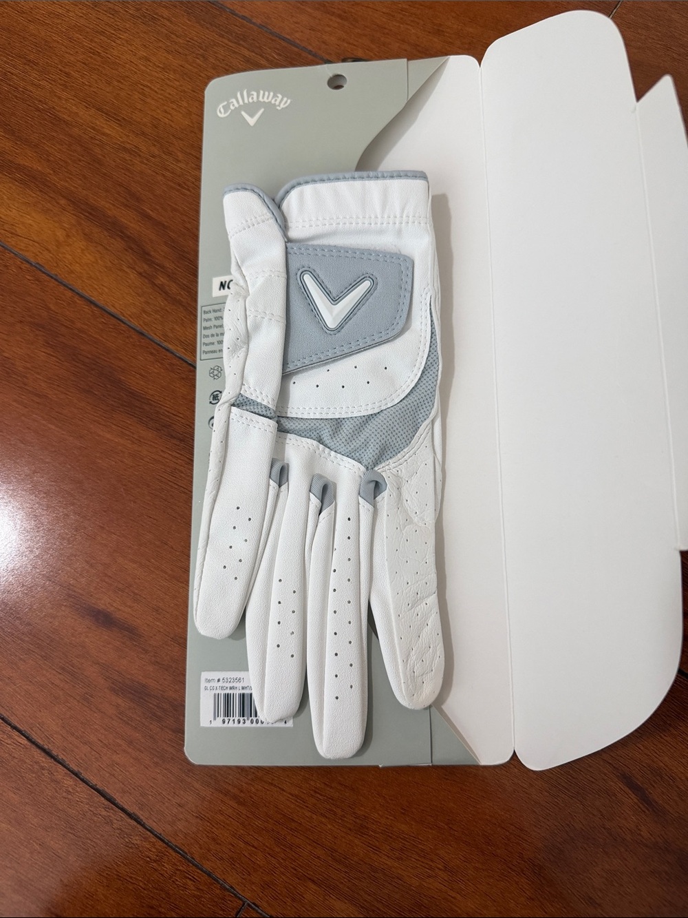 Callaway X-TECH Women's Golf Glove in Light Gray and White (right glove) - Picture 3 of 4